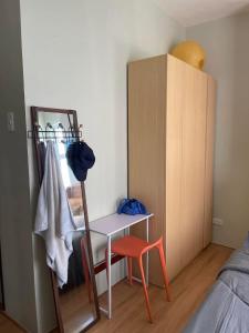 Modern Corner Studio with Balcony