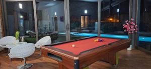 Villa Melania Paradise - Jacuzzi, Private pool, Gym, 4 bedrooms