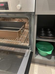 Chic Regents Park Home 8 mins from Jubilee Line