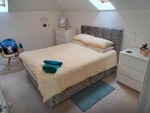 Shell Hill 3-Bed Apt Sleeps 6 15 mins to Beach