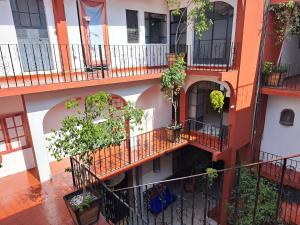 Hostal Mesones en el Centro de SMA