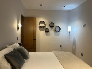 Narvarte Living Minimalist Ground Floor Apartment in Narvarte