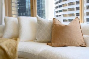 Stylish Apartment In The Rocks with City view