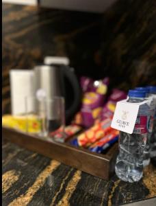 Serene 2BR Haven-Close to Restaurants & Mall