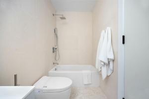 The Brick Hotel - The Second Suite