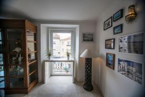 Duplex with terrace in Alfama, Central Lisbon