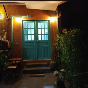 Earth House HomeStay Bangjo