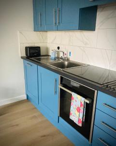 Quiet Riverside Stopover - perfect for spring