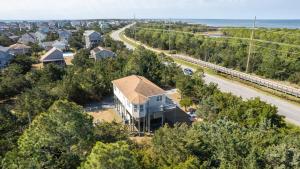 3 Bedrooms with Hot Tub, Fire Pit, Pet Friendly