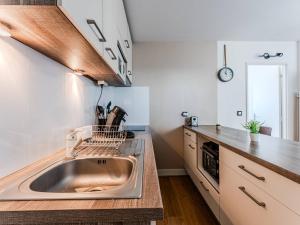 Arcachon Aiguillon: T3 avec Balcons et Parking - FR-1-433-147