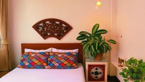 Lumphini 9 Haven Urban Retreat Bright Room