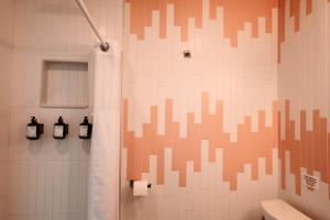 Suites by The Wellborn