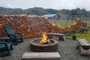 Cozy Twilight Hideaway