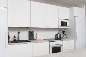 Glorious semi-detached house, with yard, sauna, parking with charging