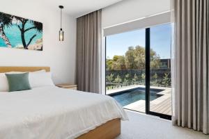 Back Beach Perfection - A private pool paradise