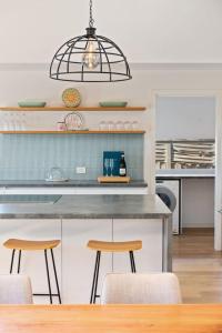 Back Beach Perfection - A private pool paradise