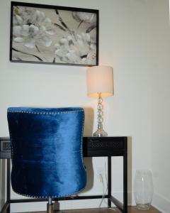 Luxury 4BR 4BA Townhome w Game Room Near Down Town