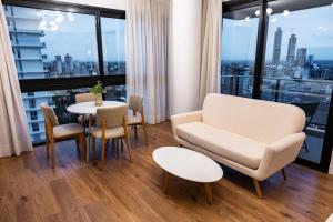 Feel at home - Cozy 2BR Apartment