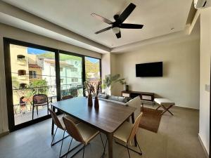 OVATA 101 - ZONA ROMANTICA