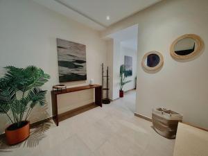 OVATA 202 - ZONA ROMANTICA