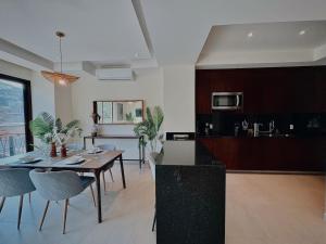 OVATA TH-3 - ZONA ROMANTICA