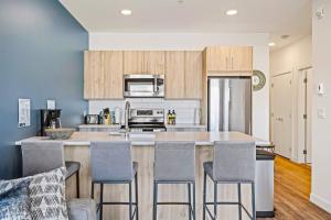 Cozy 2BR apartment in Golden near DT
