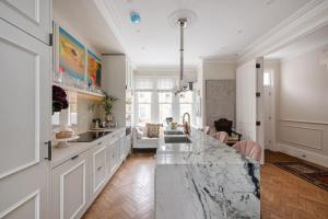 Luxury House Next To Chelsea and Battersea Park