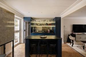 Luxury House Next To Chelsea and Battersea Park