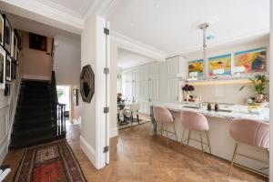 Luxury House Next To Chelsea and Battersea Park