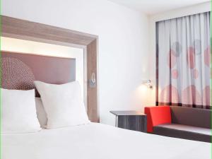 Hotels Novotel Paris Rueil Malmaison : photos des chambres