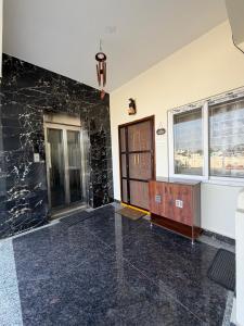 Casa Bianca Penthouse Retreat