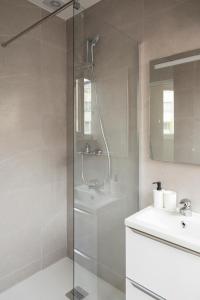 Nice air-conditioned studio, close to Paris