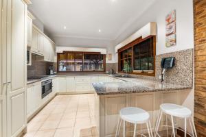 Australian Oasis Estate for a Dream Family Getaway