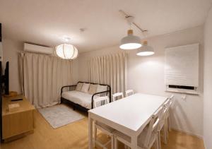 Shinjuku Private Family House Entire 3 Story Home for 9