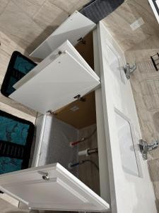 Cozy 3-Bedroom Apartment in Newark near NYC