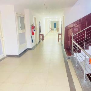 Lords Studio Inn Chintpurni