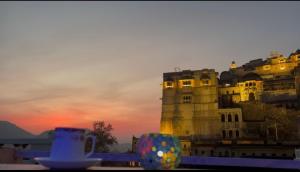 The Palace View Homestay & Restaurant