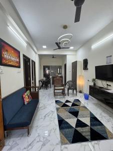 WiF5 Stays - Entire Home, 3BHK near Perungudi