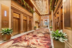 CozySuites at Sky Central