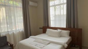 Paramount Hotel & Apartments Kigamboni