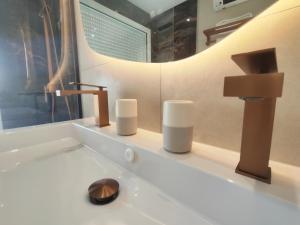 Studio C226, Le Jardin dEden, Village Naturiste, "Couple Only"