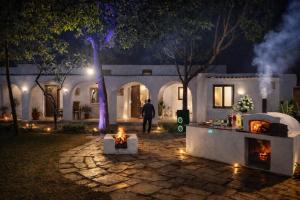 5 Minutes from Airport- Farmify - Peaceful Village Farmstay