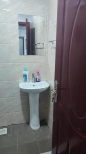 NEWLY-WEST FULLY FURNISHED STUDIOs