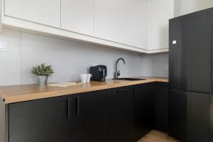 Mogilska Apartments with Parking near TAURON Arena Kraków by Noclegi Renters