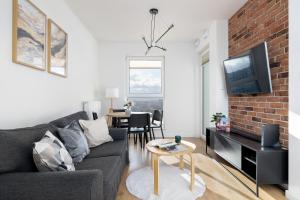 Mogilska Apartments with Parking near TAURON Arena Kraków by Noclegi Renters