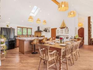 3 Bed in Westward Ho 96422