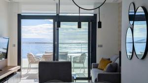 SUNSET SAILORS blue sky apartment