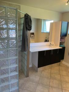 House with Good lokation near forrest and Beach