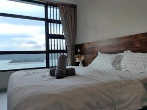Jesselton Quay Sea View 2BR 4Pax by JUNE Homestay