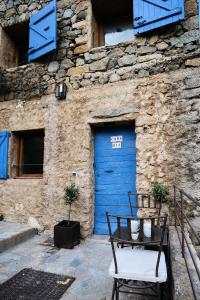 CASA MIA - Maison et chambres à louer à Corbara